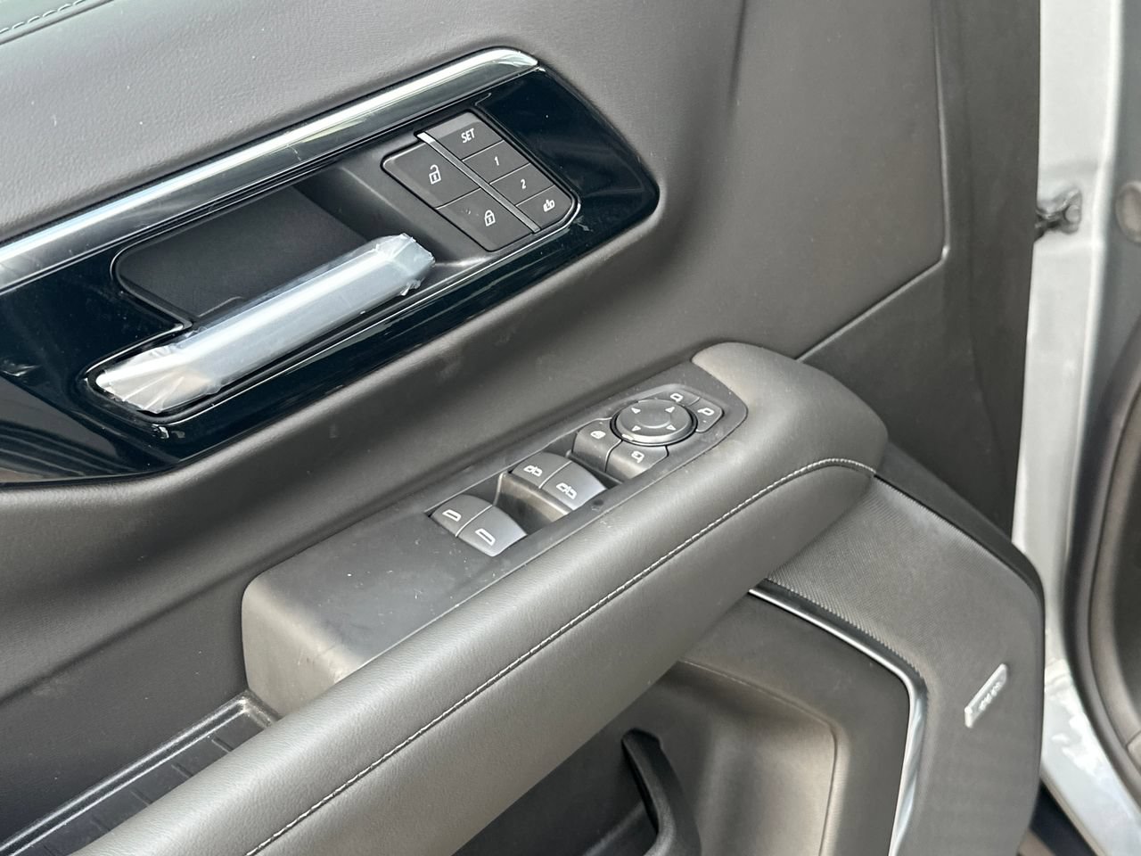 2026 Chevrolet Tahoe LT, photo 23