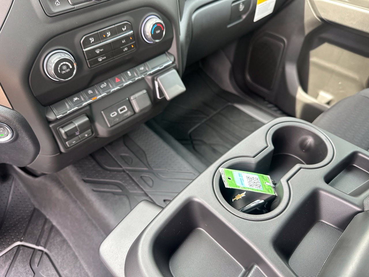 2026 Chevrolet Silverado 1500 Custom - Photo 23