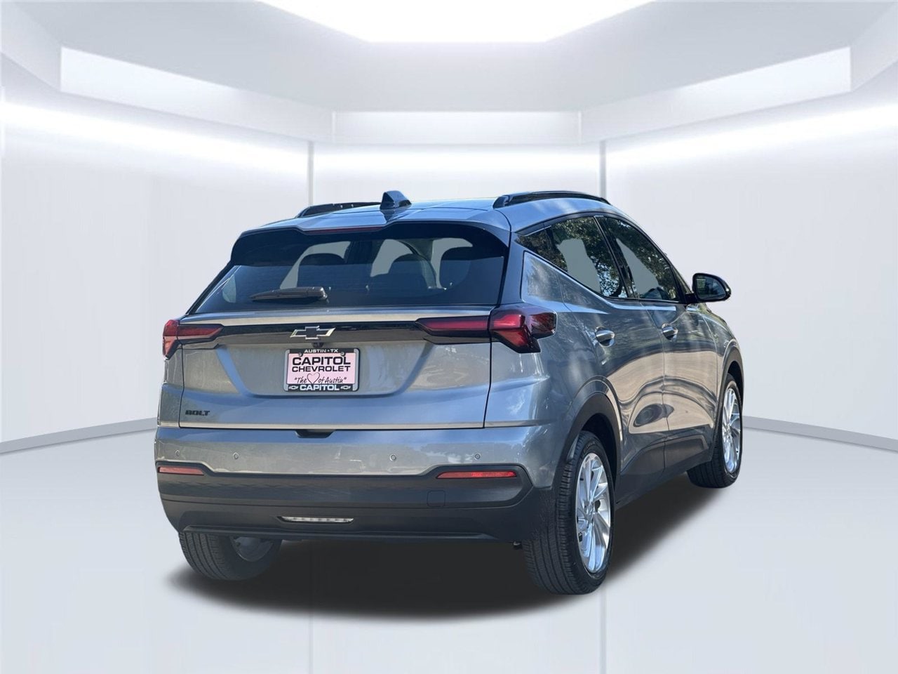 2027 Chevrolet Bolt LT, photo 5