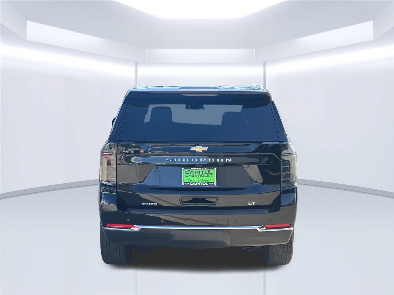 2026 Chevrolet Suburban LT, photo 5