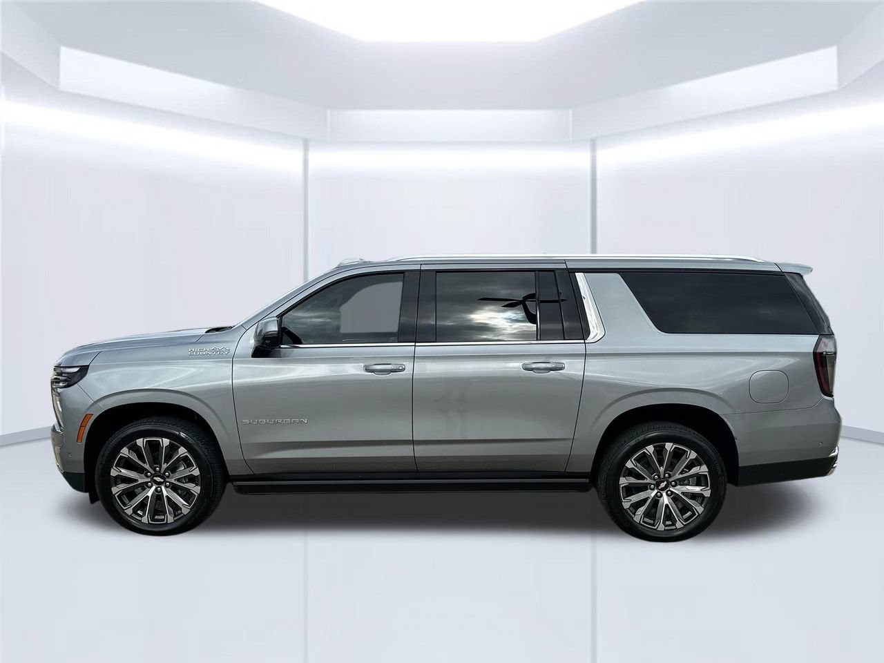 2026 Chevrolet Suburban High Country SUV, photo 3