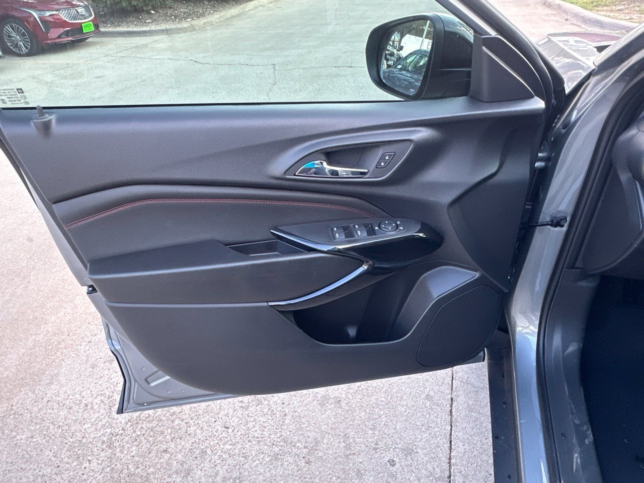 2026 Chevrolet Trax RS - Photo 11