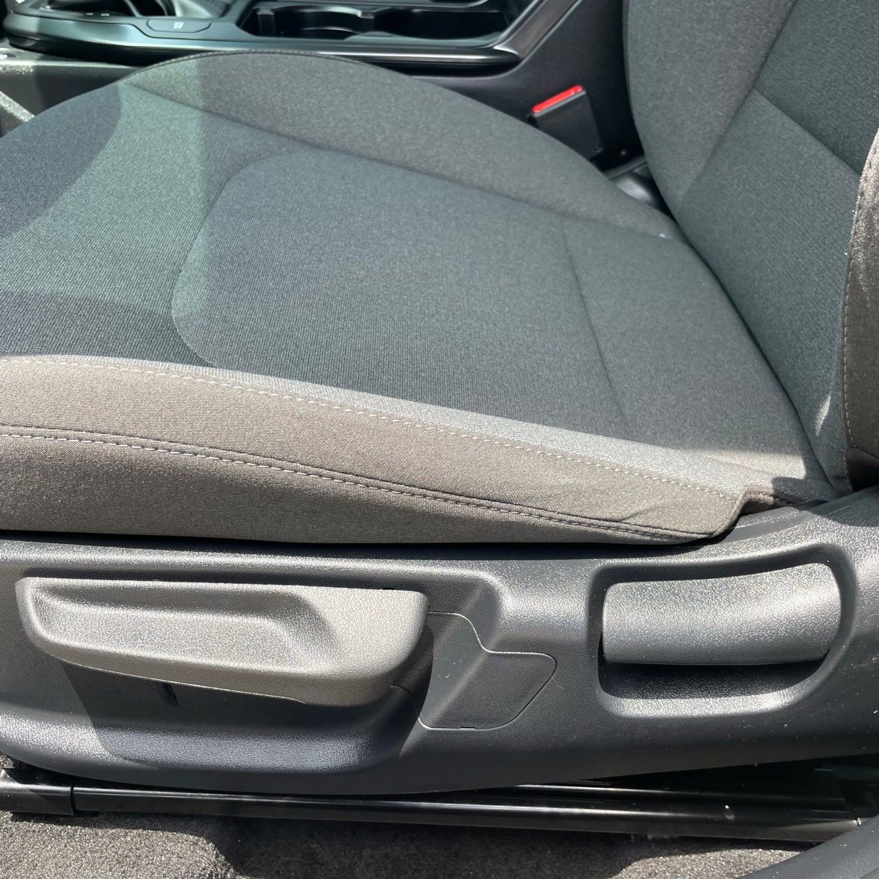 2025 Kia K4 LXS - Photo 22