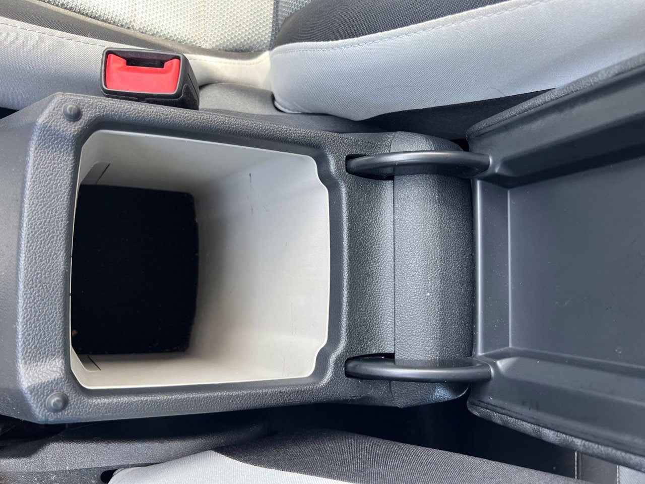 2025 Volkswagen Taos S - Photo 22