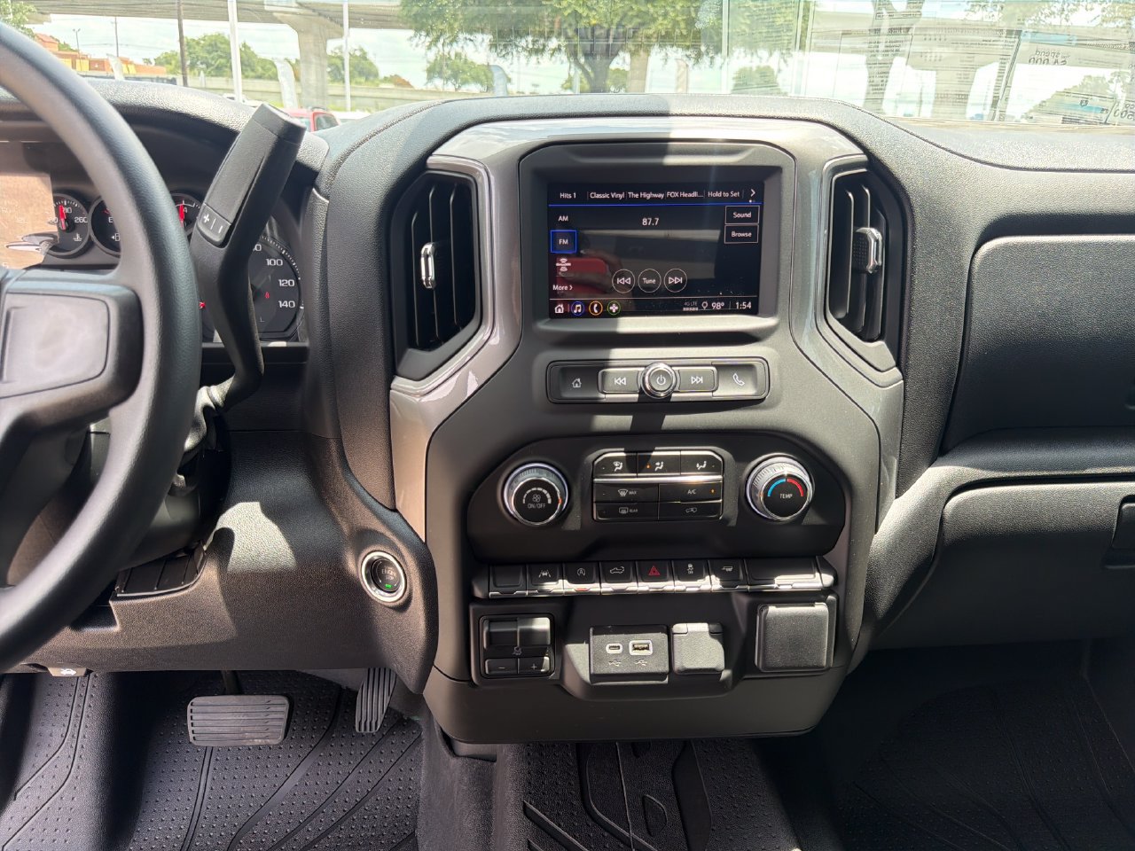 2026 Chevrolet Silverado 1500 Custom - Photo 18