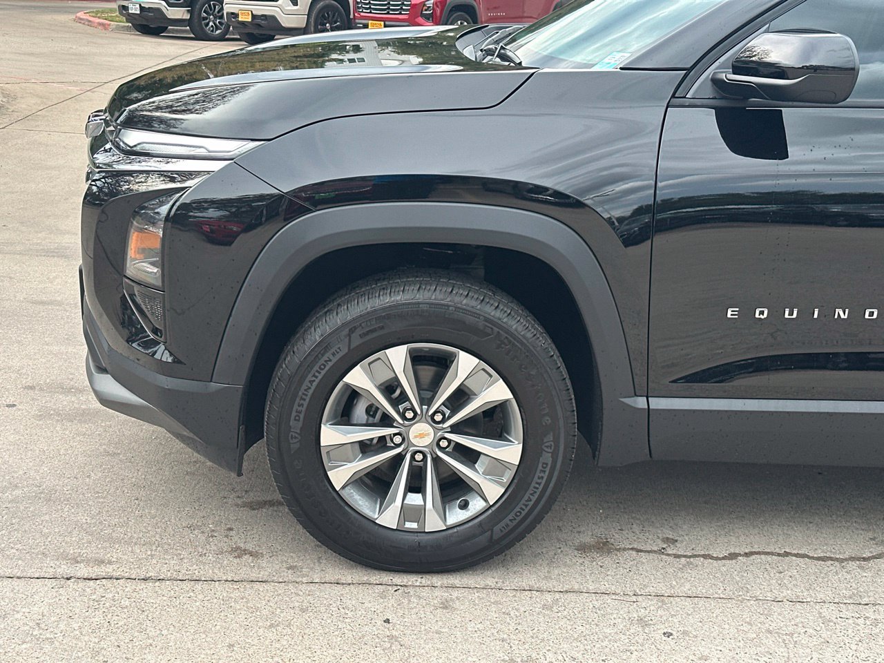 2027 Chevrolet Equinox LT - Photo 10