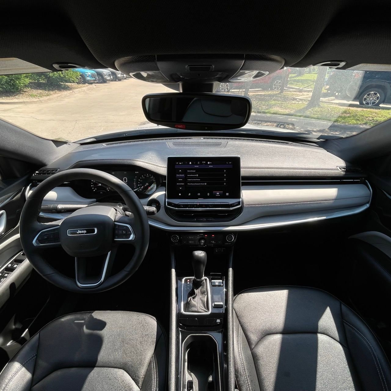 2025 Jeep Compass Limited - Photo 12