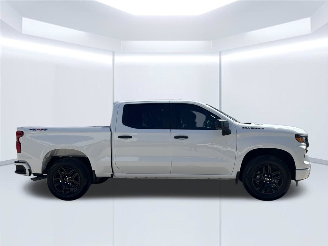 2026 Chevrolet Silverado 1500 Custom - Photo 7