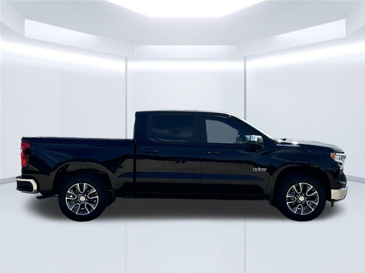 2026 Chevrolet Silverado 1500 LT - Photo 9