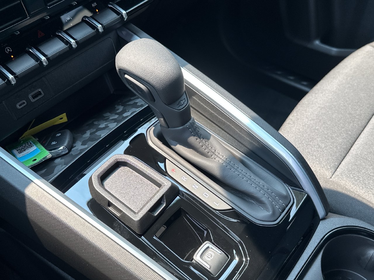 2026 Chevrolet Colorado WT - Photo 16