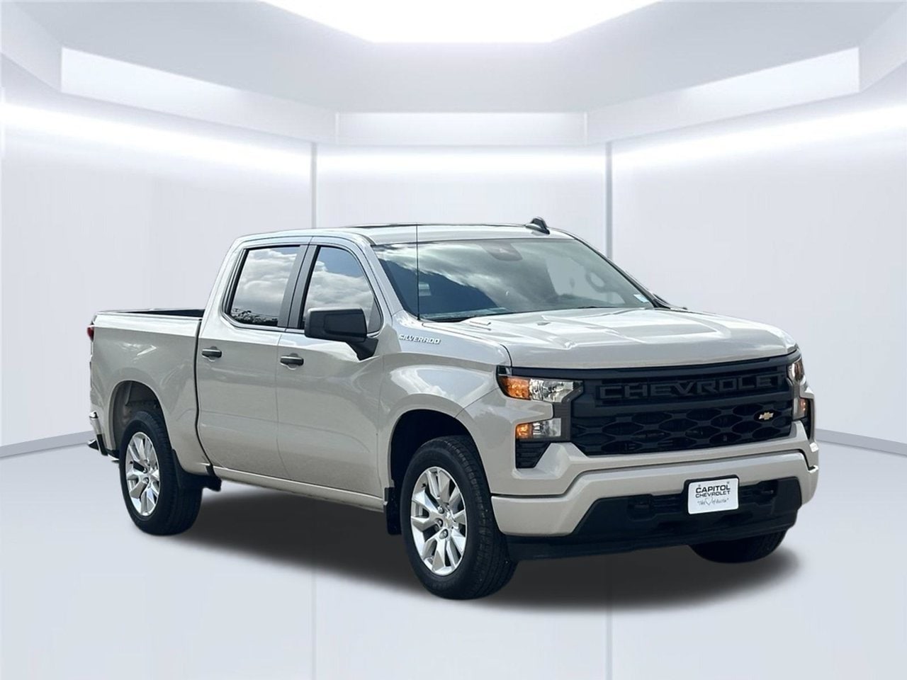2026 Chevrolet Silverado 1500 Custom - Photo 10
