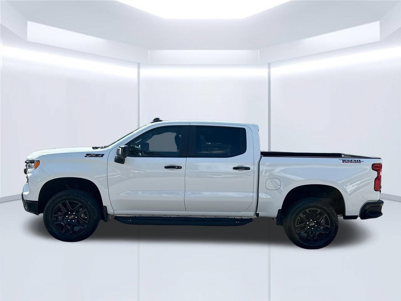 2026 Chevrolet Silverado 1500 LT Trail Boss Truck, photo 2