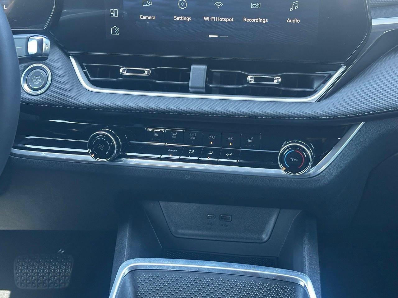 2027 Chevrolet Equinox LT - Photo 19