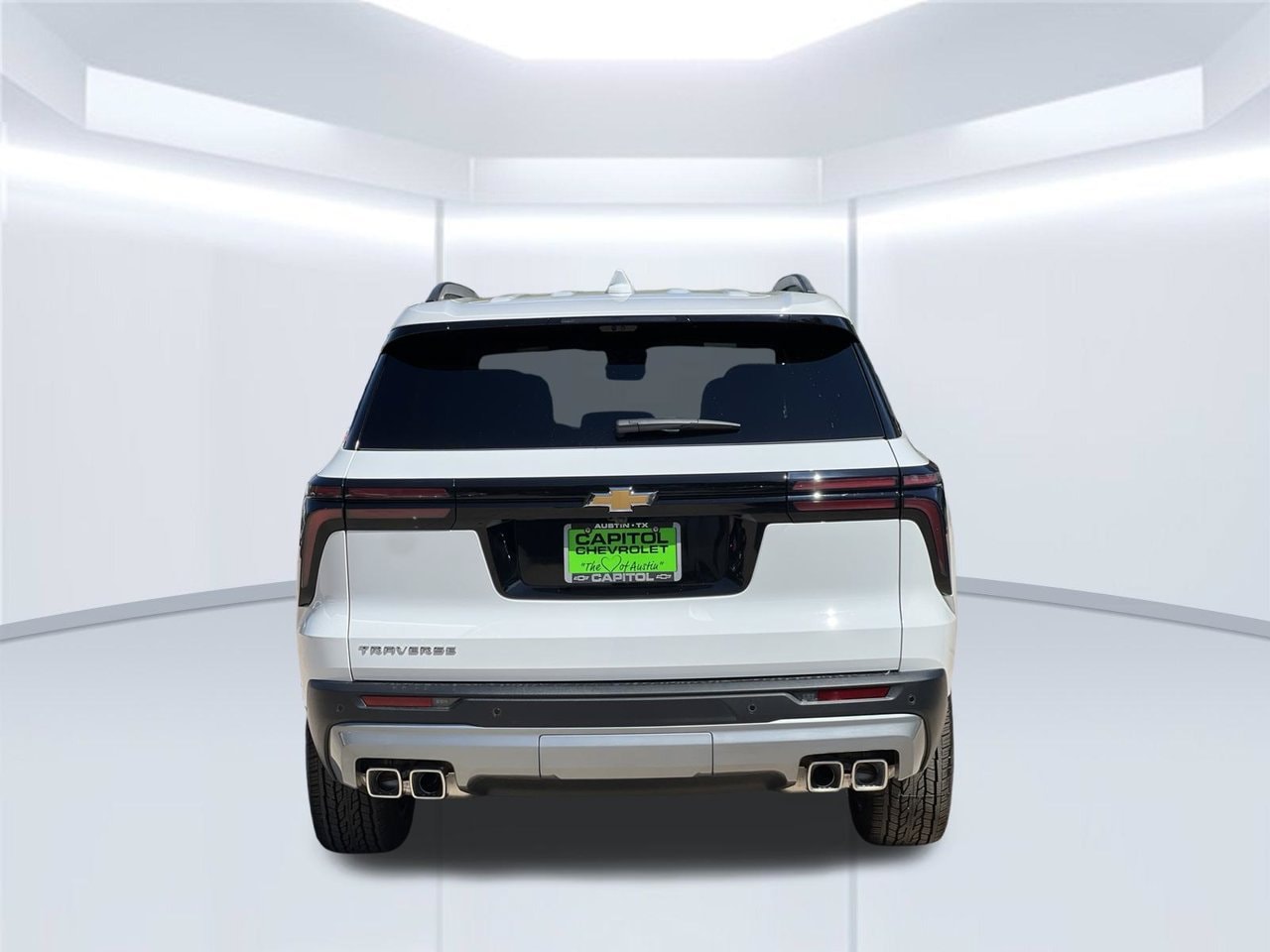 2027 Chevrolet Traverse LT SUV, photo 5
