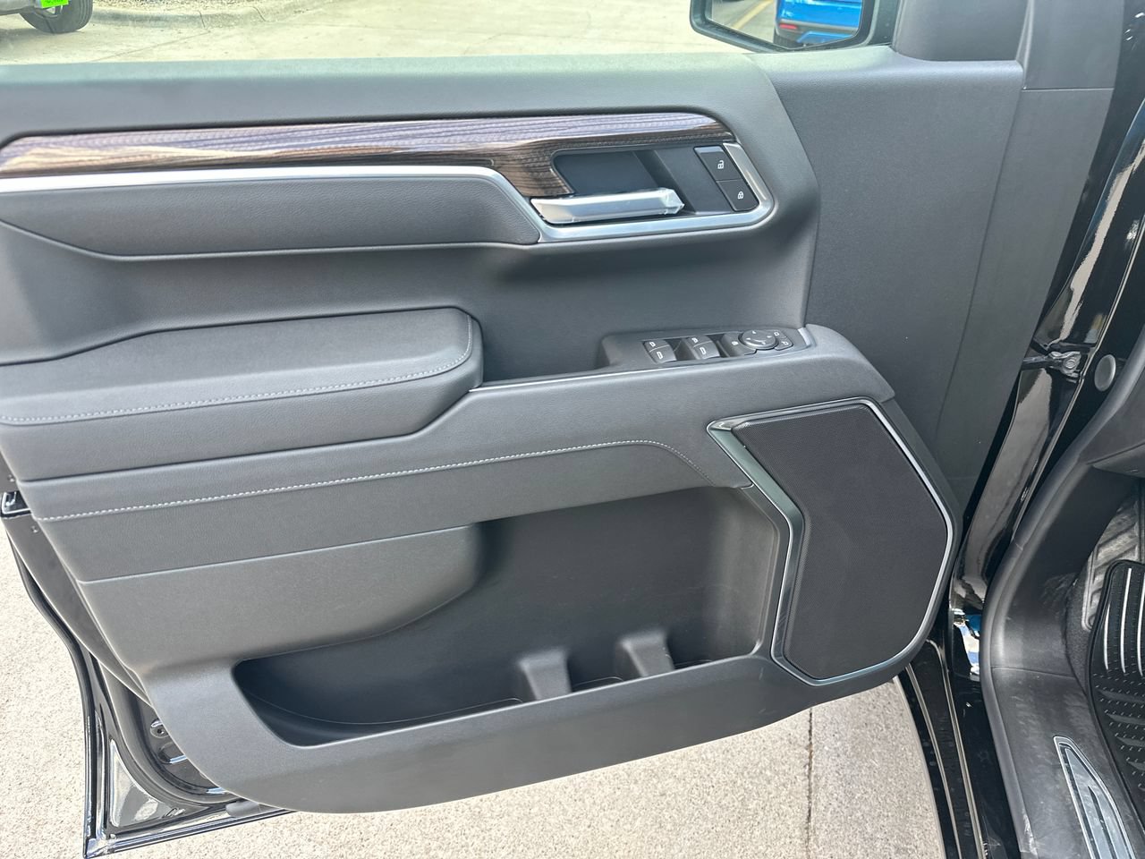 2026 Chevrolet Silverado 1500 LT Truck, photo 10