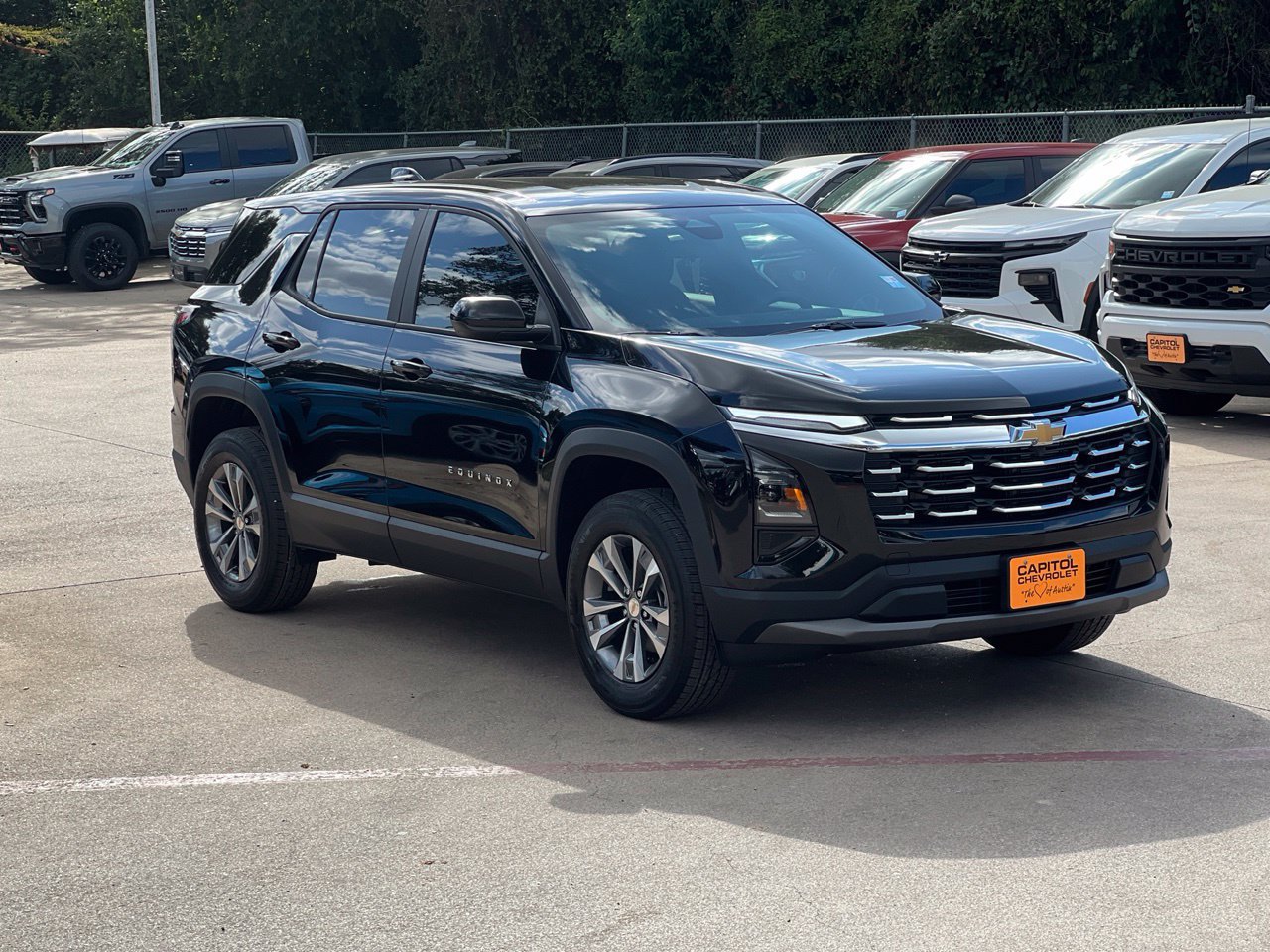 2027 Chevrolet Equinox LT SUV, photo 8