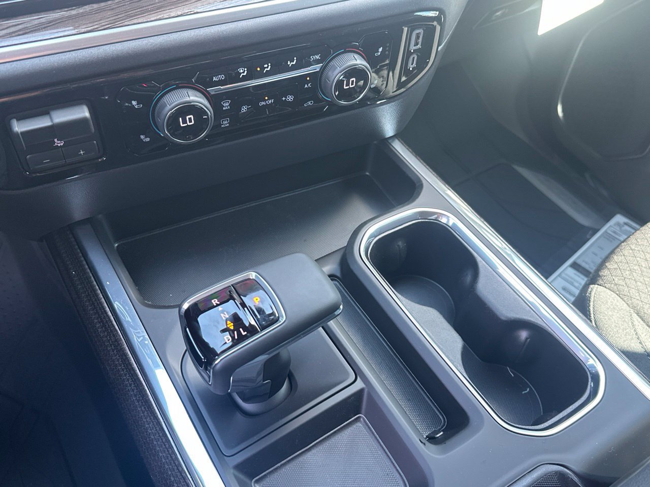 2026 Chevrolet Silverado 1500 LT - Photo 23