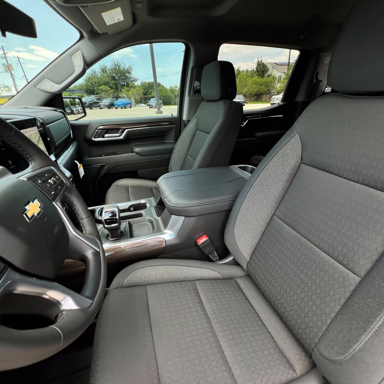 2026 Chevrolet Silverado 1500 LT - Photo 26