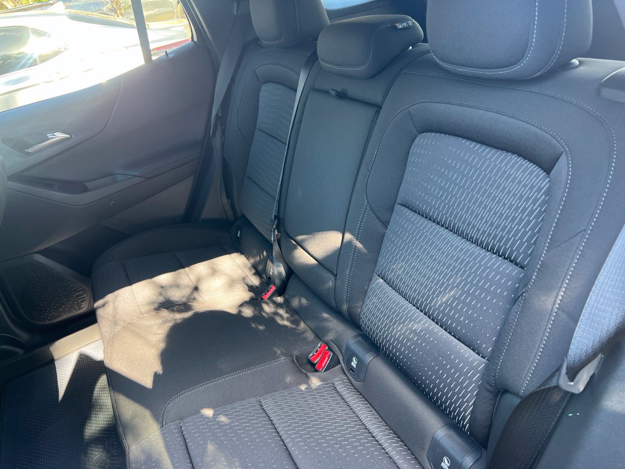 2027 Chevrolet Equinox LT SUV, photo 25