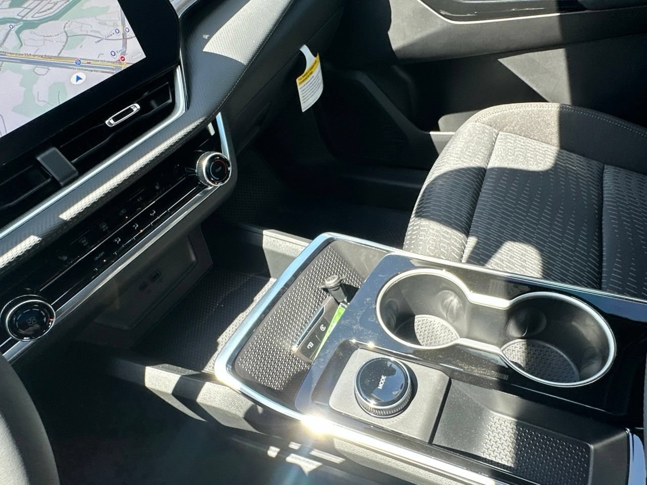 2027 Chevrolet Equinox LT SUV, photo 23