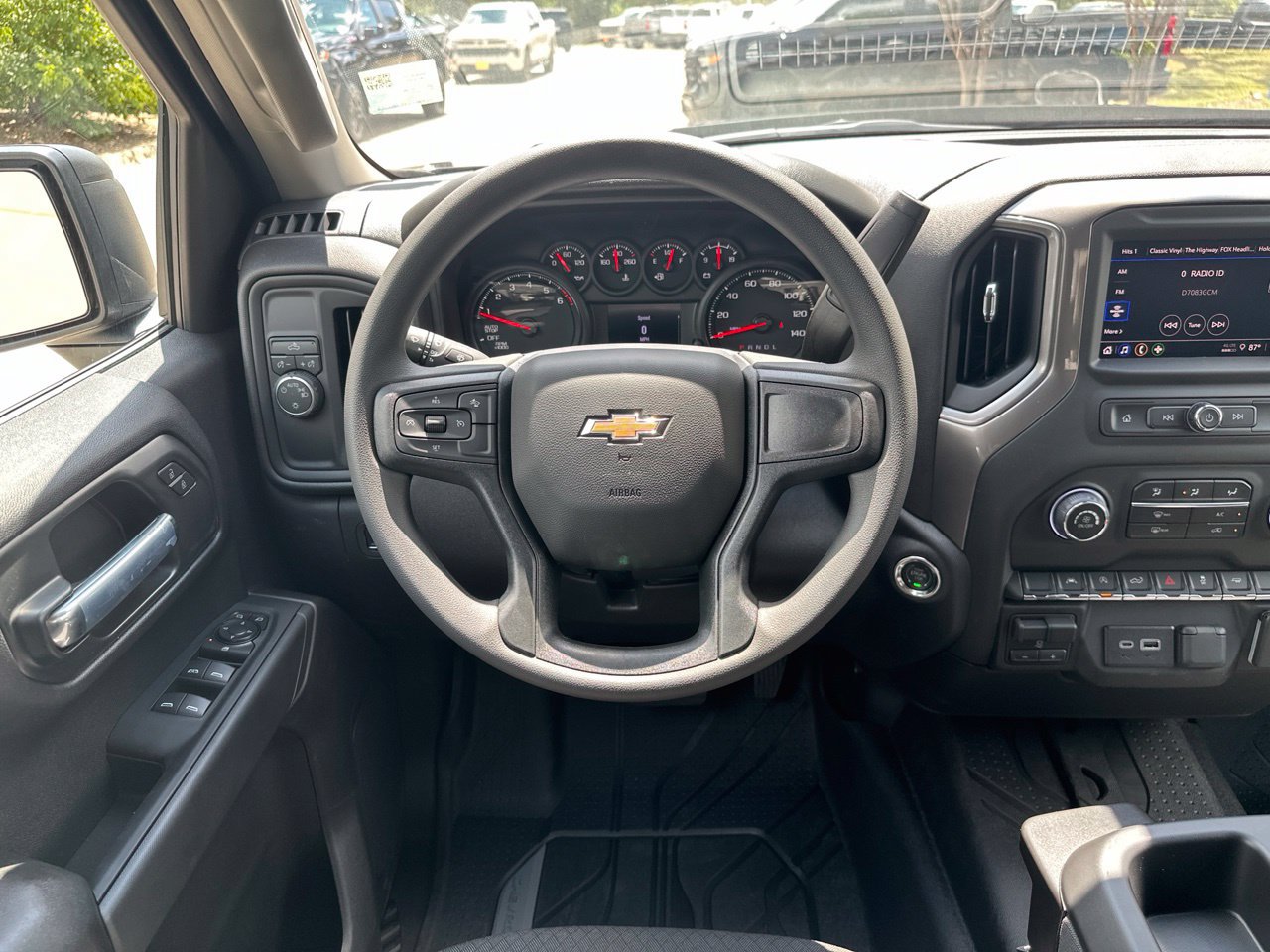 2026 Chevrolet Silverado 1500 Custom - Photo 13