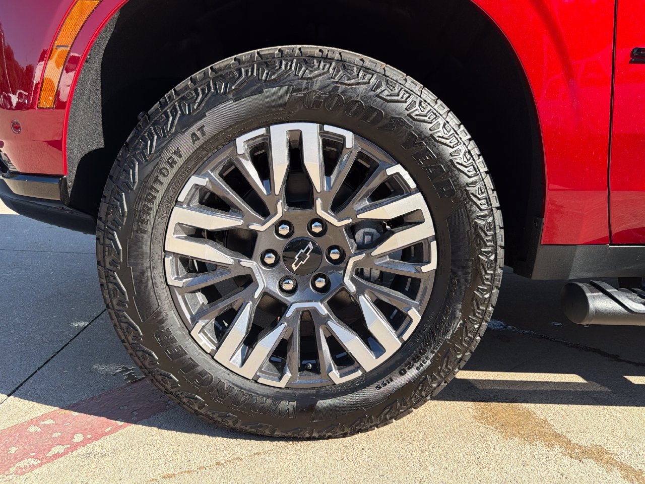 2026 Chevrolet Suburban Z71 SUV, photo 27
