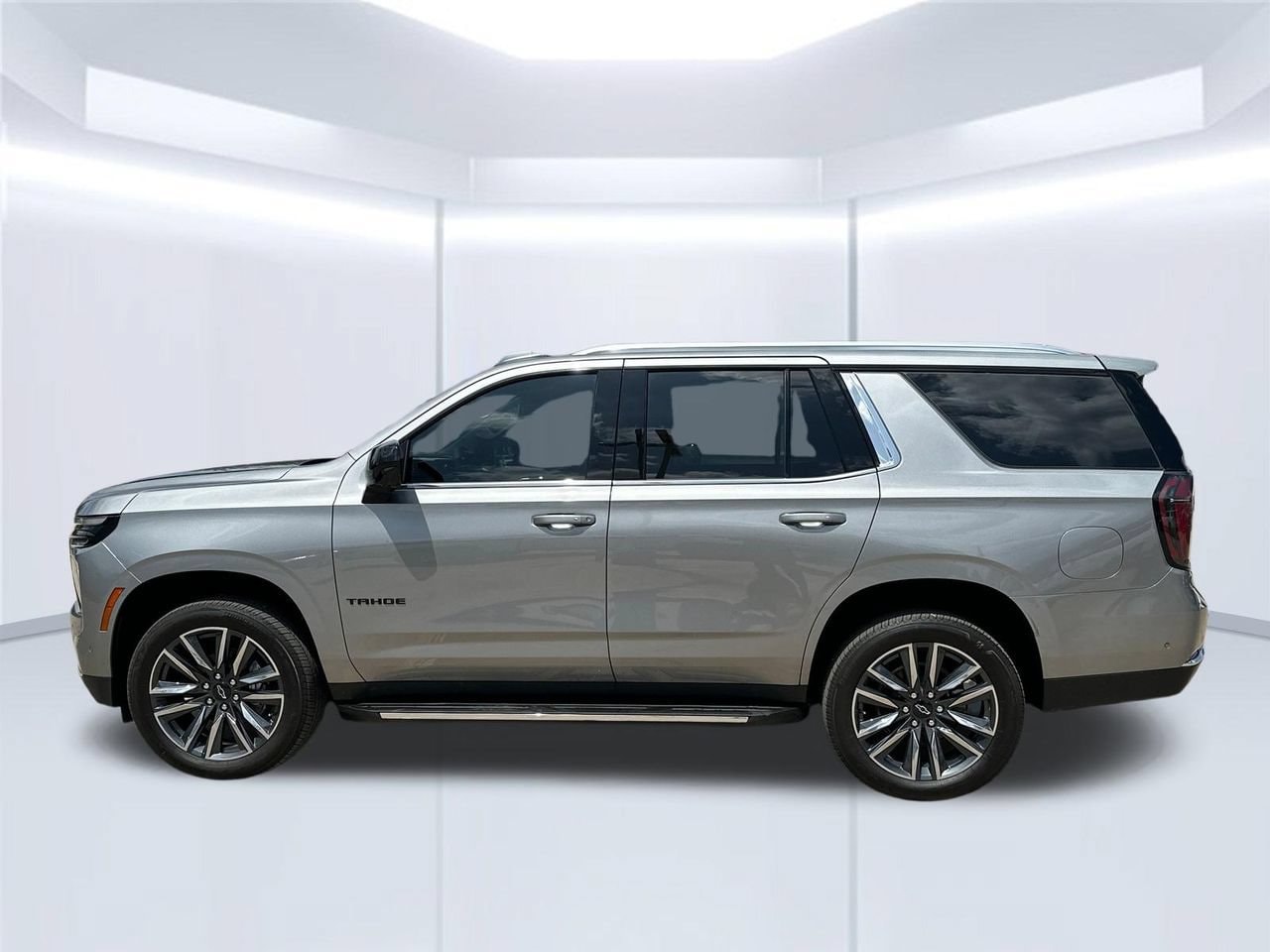 2026 Chevrolet Tahoe LS SUV, photo 3
