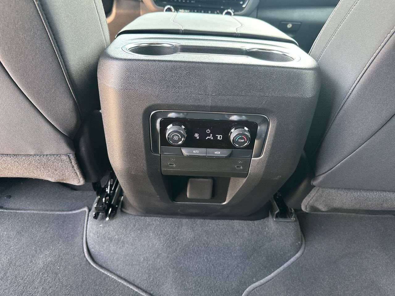 2026 Chevrolet Tahoe LS SUV, photo 27