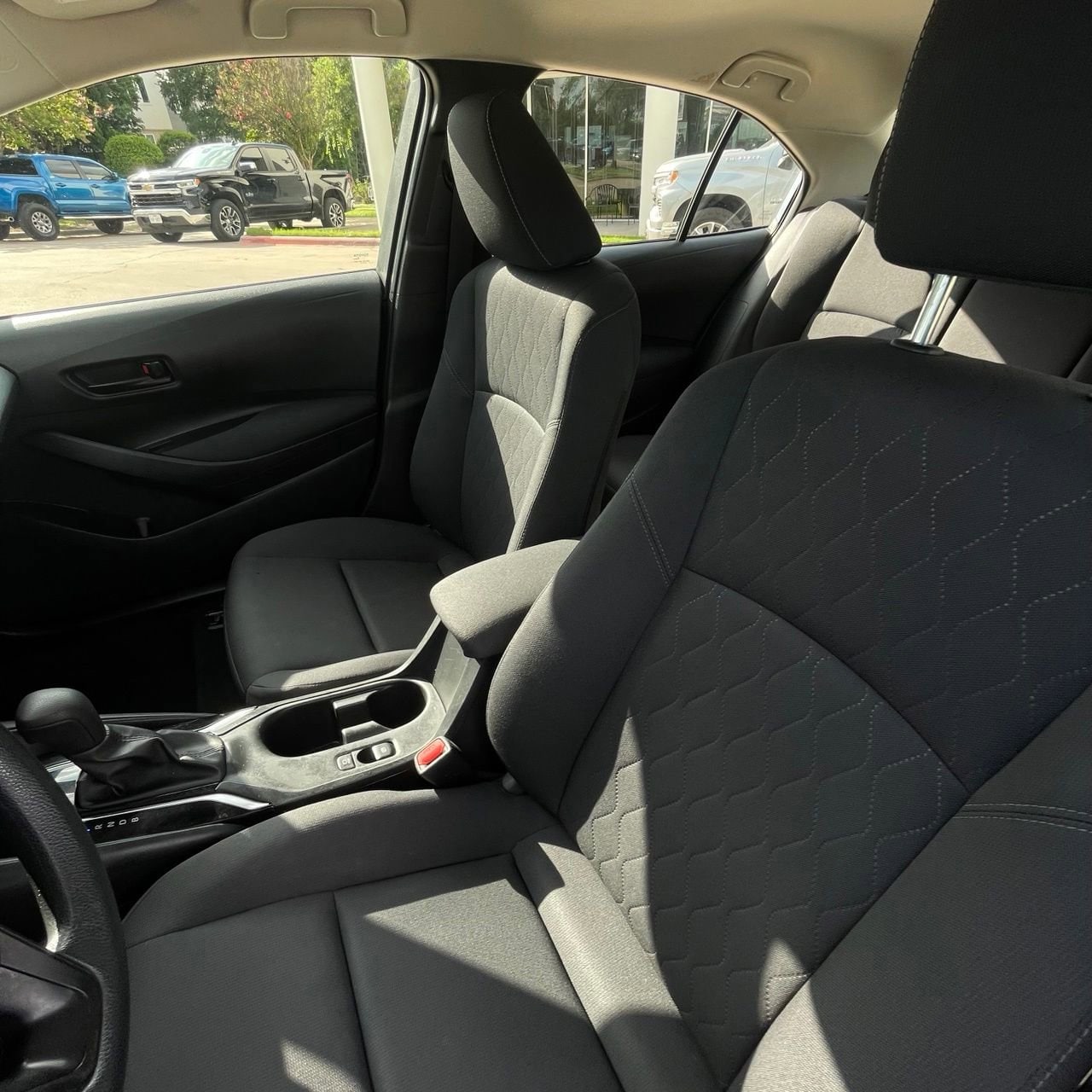 2024 Toyota Corolla LE - Photo 20