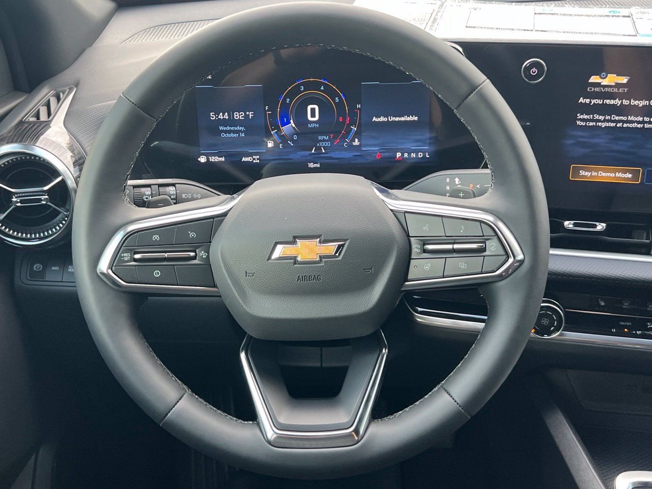 2027 Chevrolet Equinox LT - Photo 16