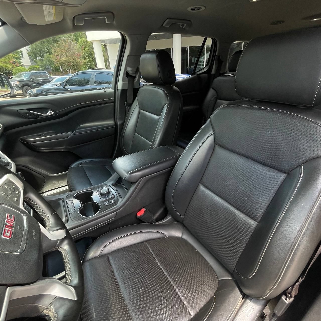 2023 GMC Acadia SLT - Photo 21