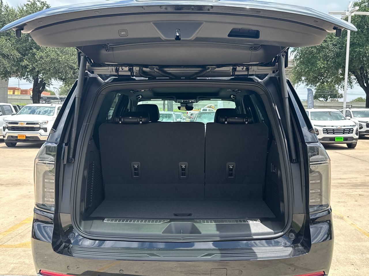2026 Chevrolet Tahoe High Country SUV, photo 23