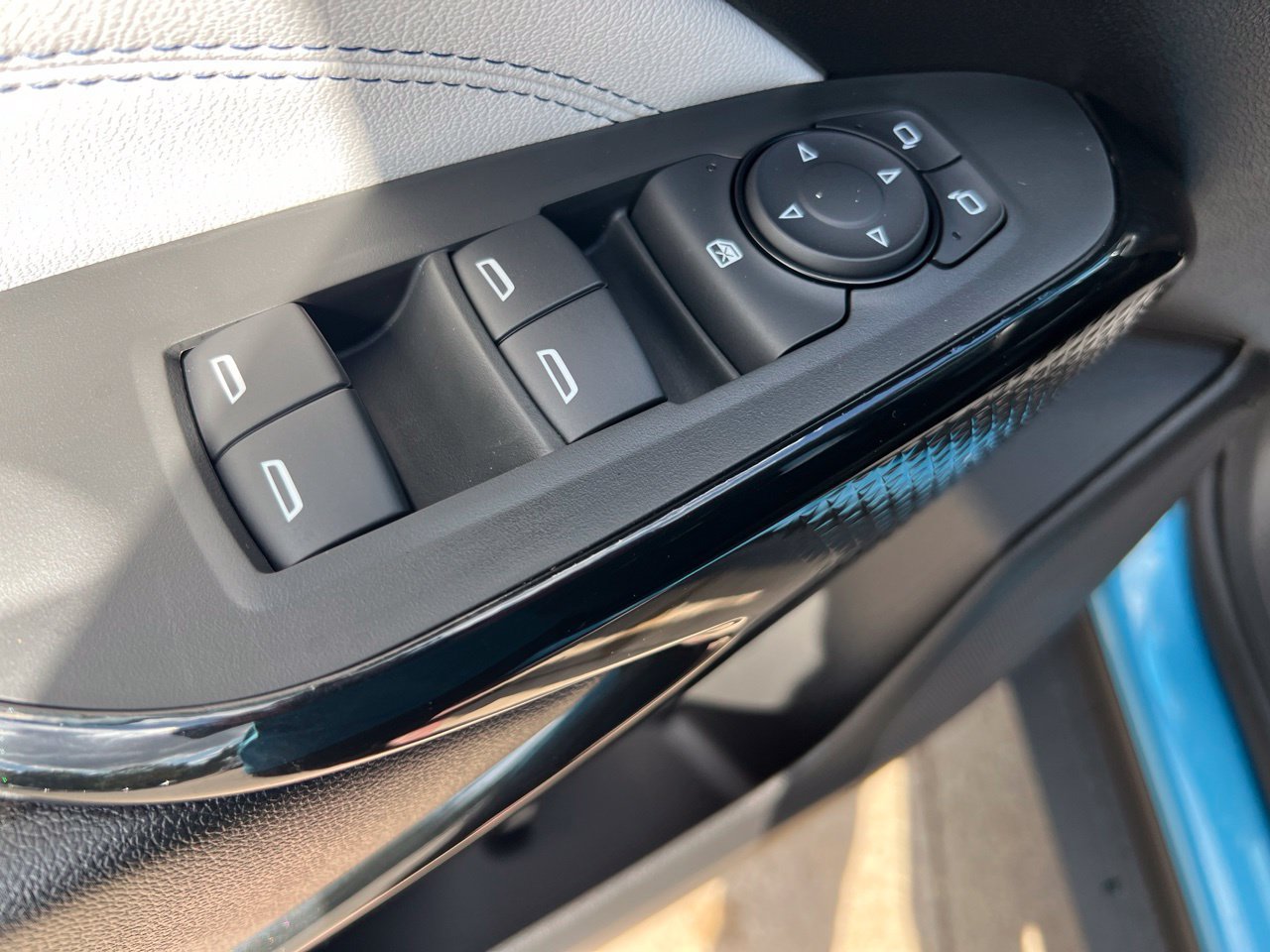 2026 Chevrolet Trax LT - Photo 12