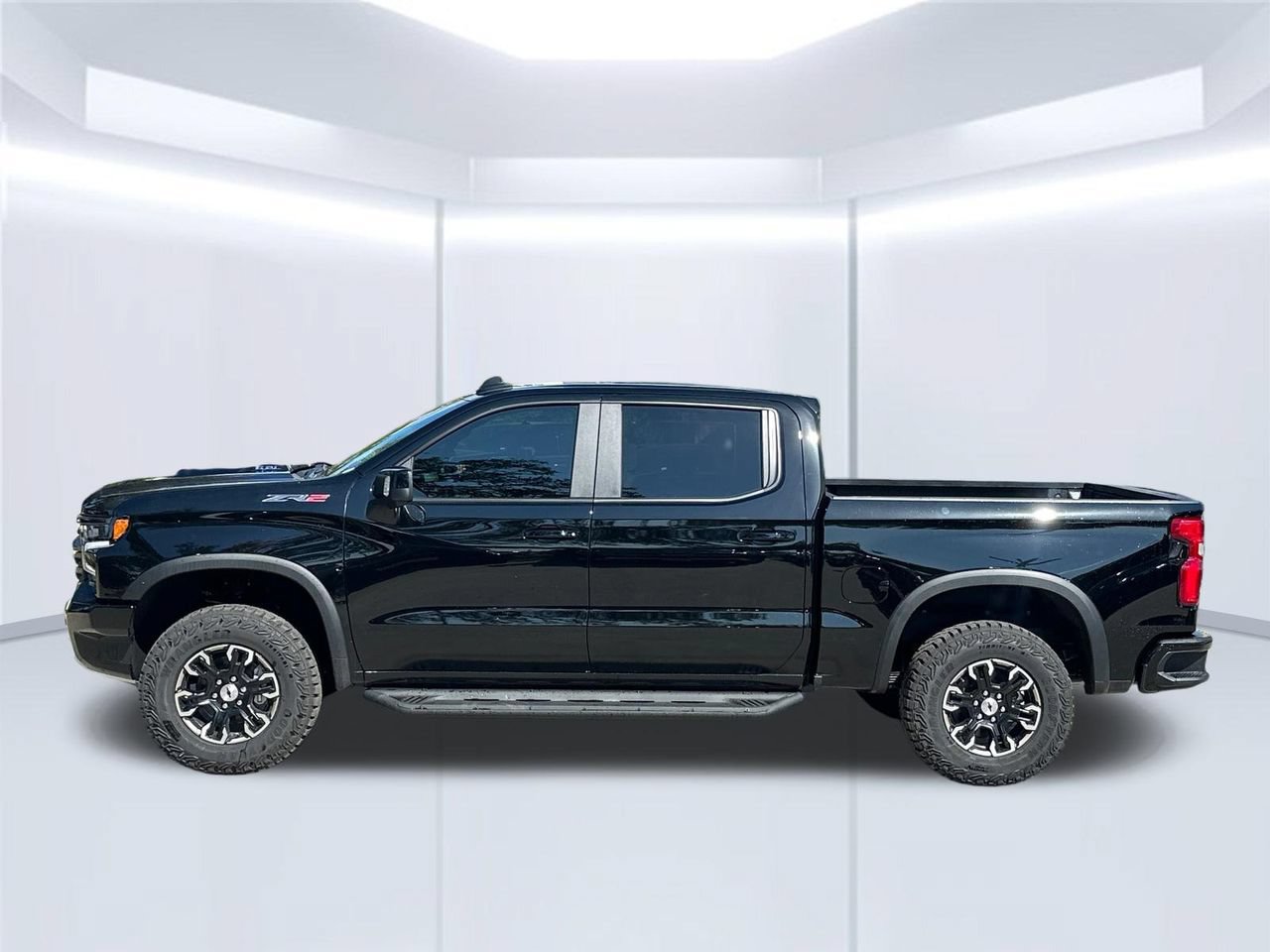 2026 Chevrolet Silverado 1500 ZR2 Truck, photo 2