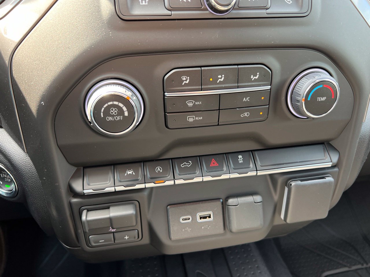 2026 Chevrolet Silverado 1500 Custom - Photo 18