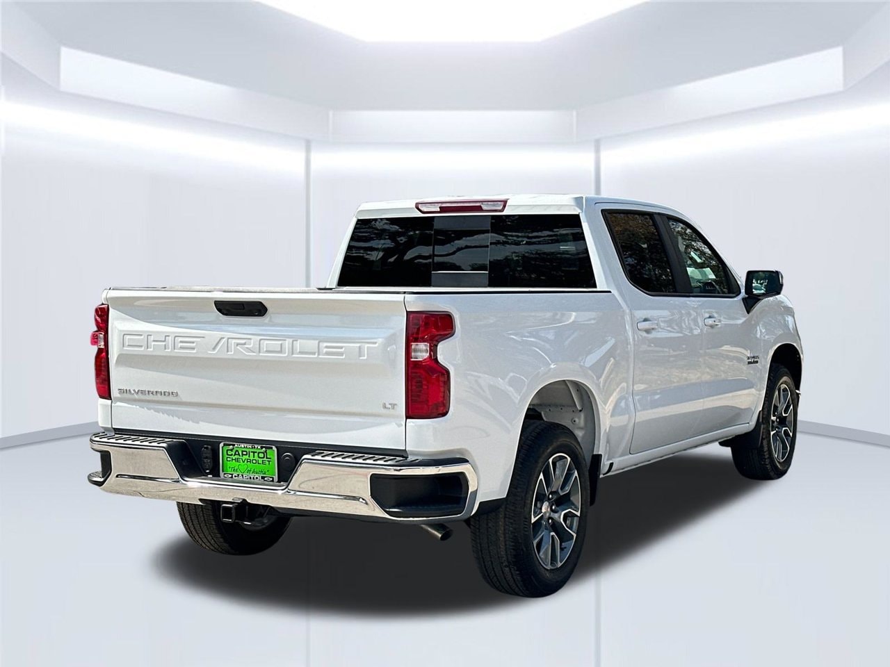 2026 Chevrolet Silverado 1500 LT - Photo 6