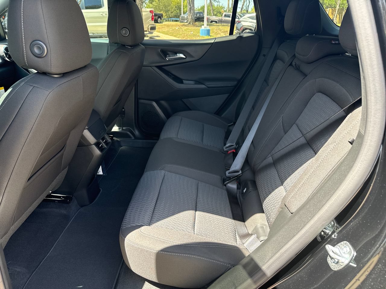 2027 Chevrolet Equinox LT - Photo 26