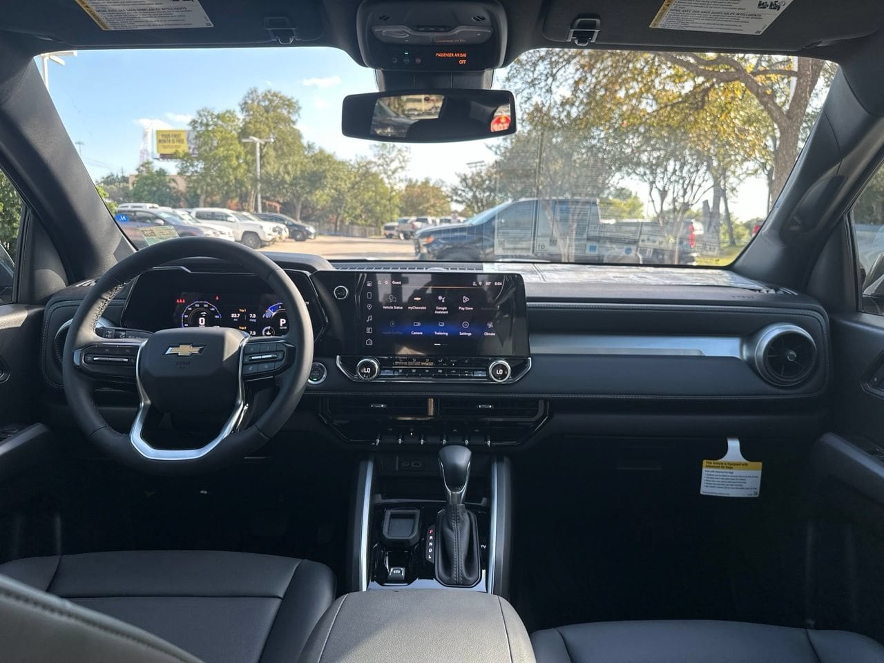 2026 Chevrolet Colorado LT - Photo 15