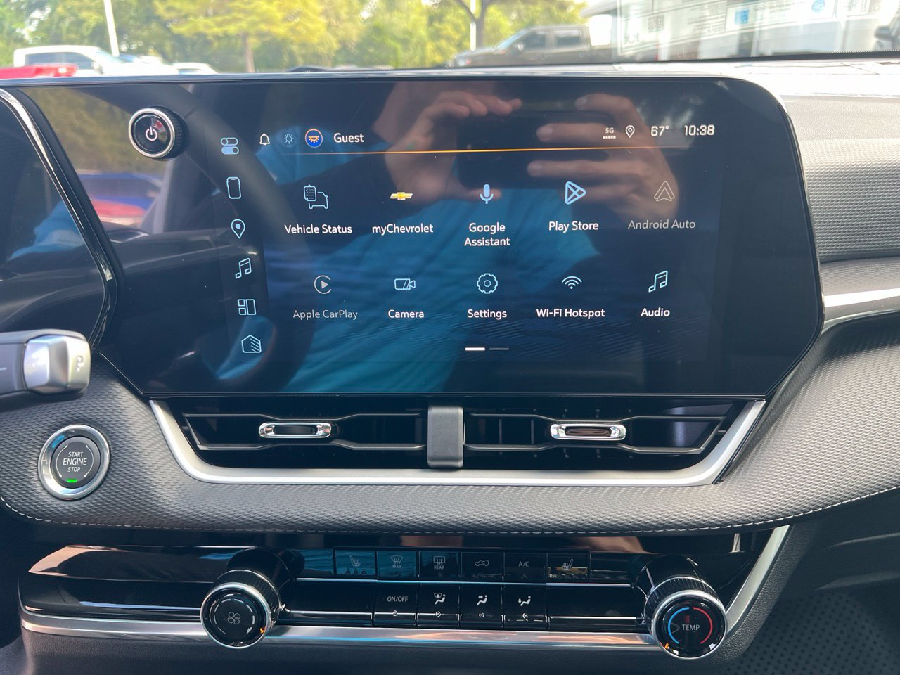 2027 Chevrolet Equinox LT - Photo 18
