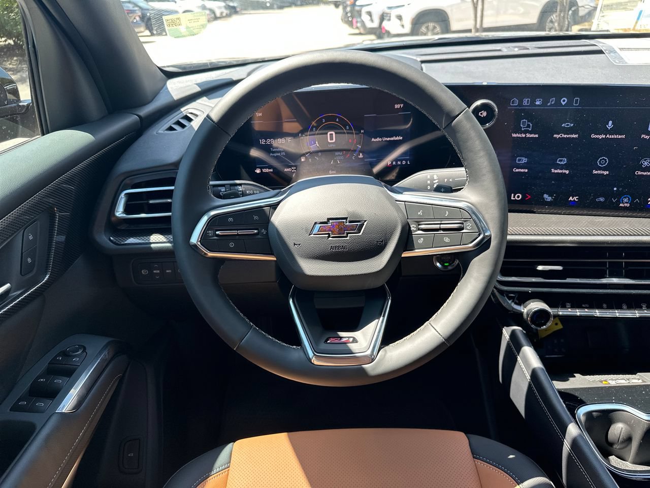 2027 Chevrolet Traverse Z71 SUV, photo 14