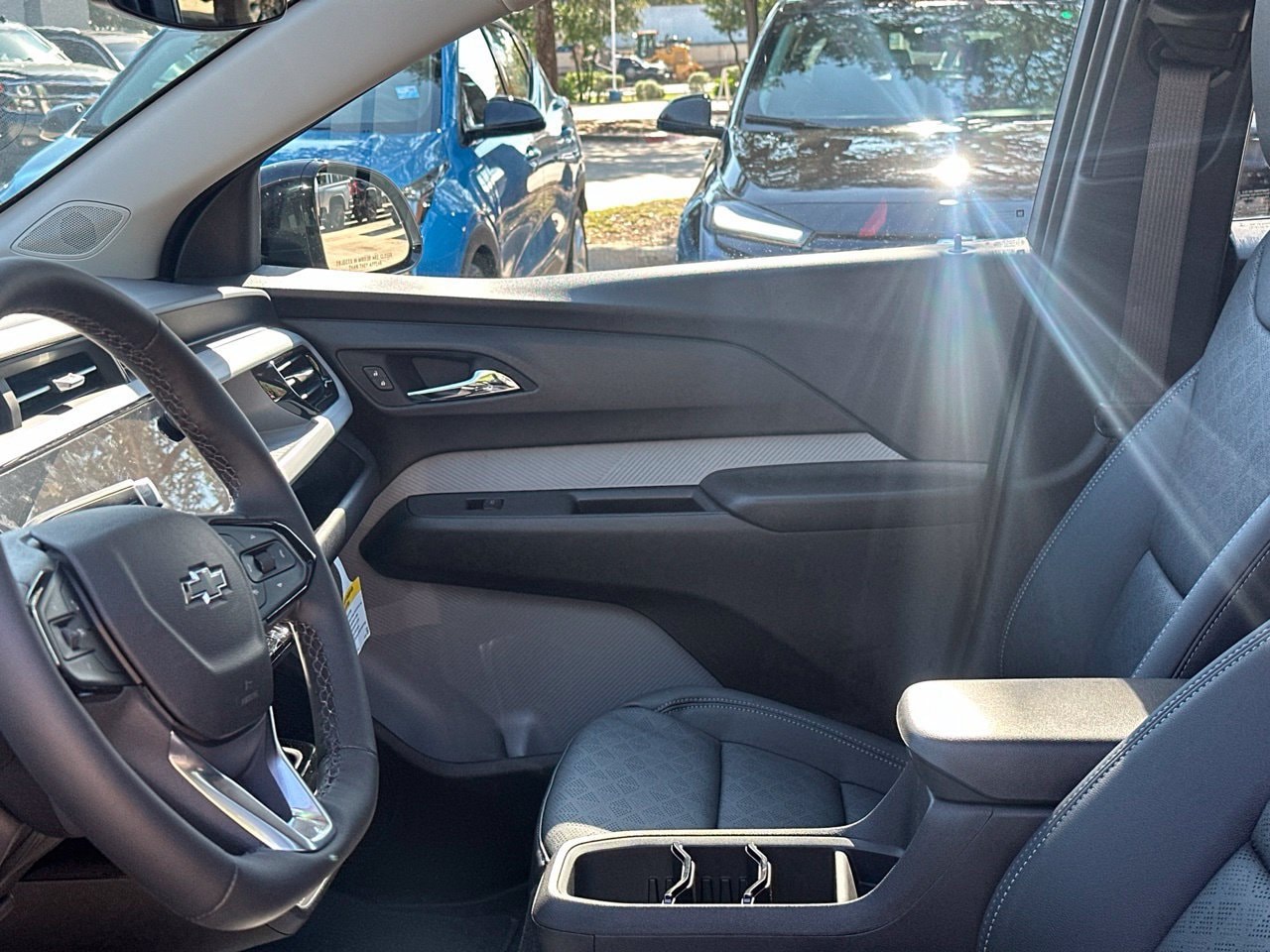 2027 Chevrolet Bolt LT, photo 10