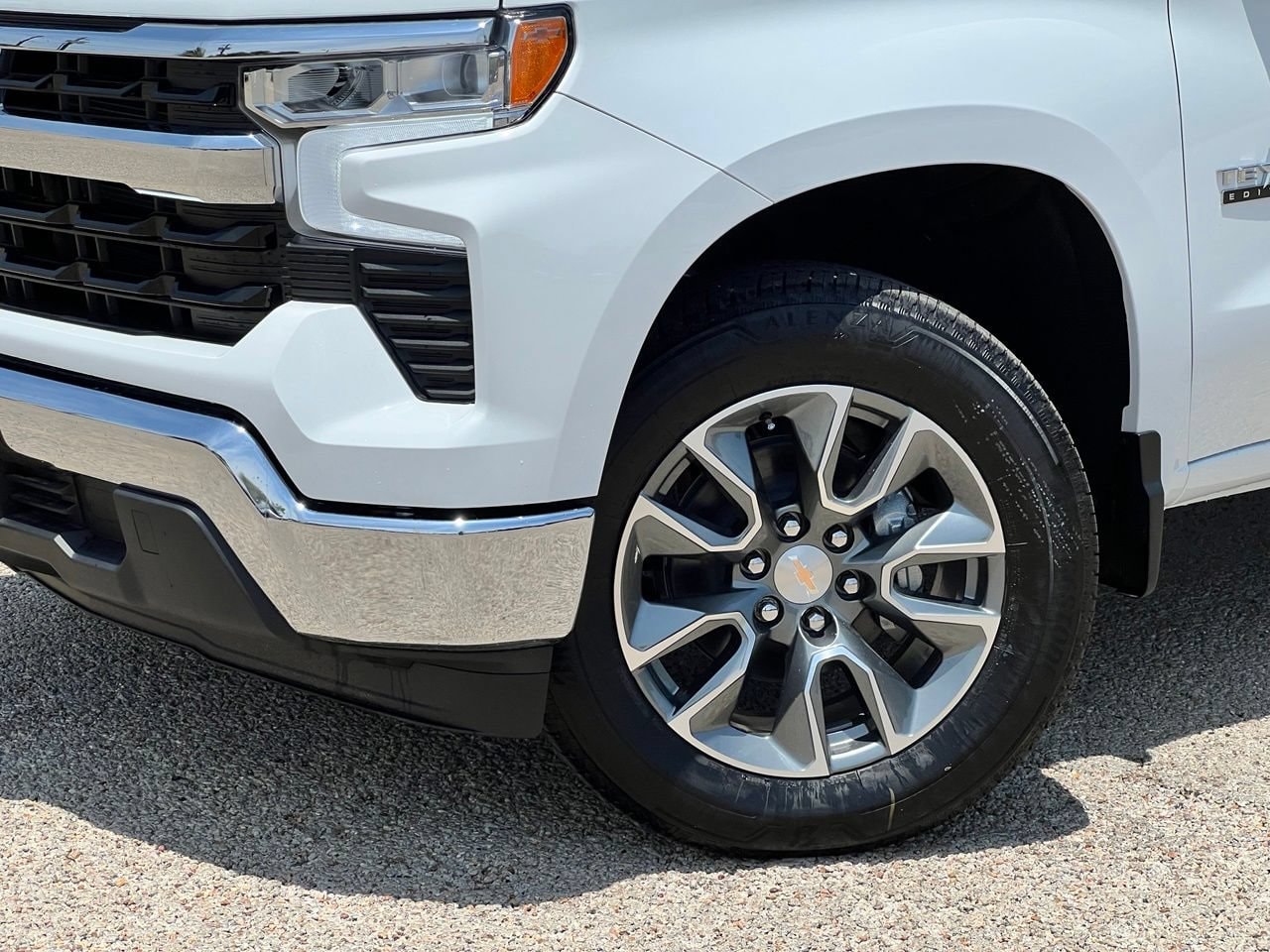 2026 Chevrolet Silverado 1500 LT - Photo 2