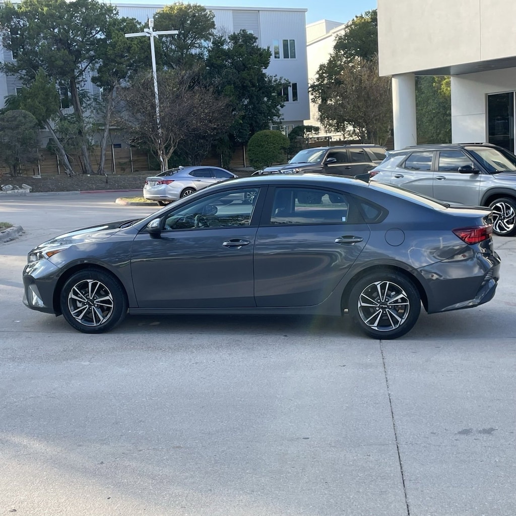 Used 2024 Kia Forte LXS Sedan