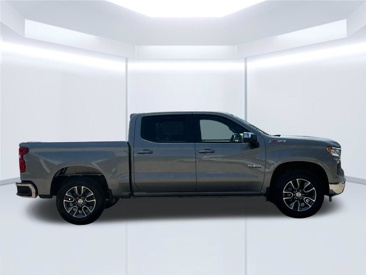 2026 Chevrolet Silverado 1500 LT - Photo 6