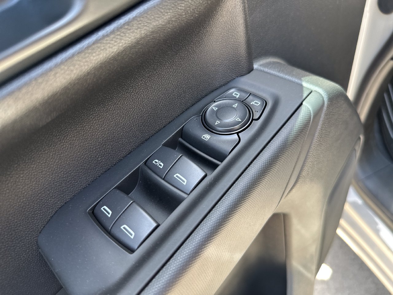 2026 Chevrolet Silverado 1500 Custom Trail Boss - Photo 11