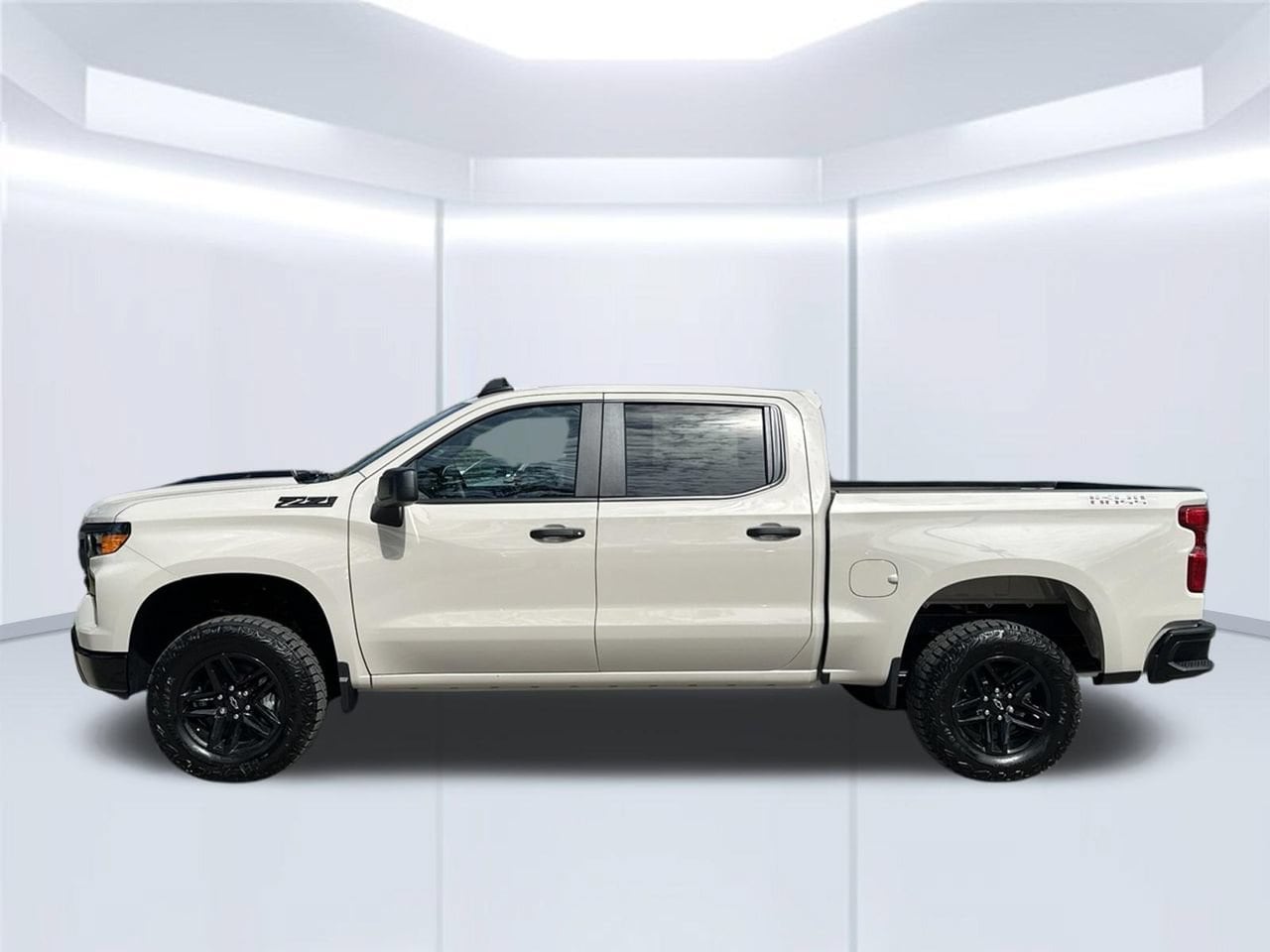 2026 Chevrolet Silverado 1500 Custom Trail Boss, photo 2