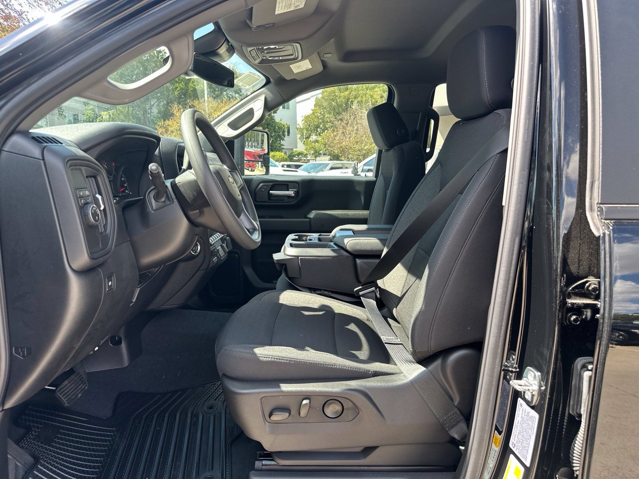 2026 Chevrolet Silverado 2500 HD Custom, photo 10