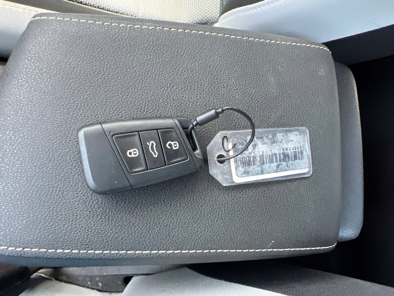 2025 Volkswagen Taos S - Photo 26