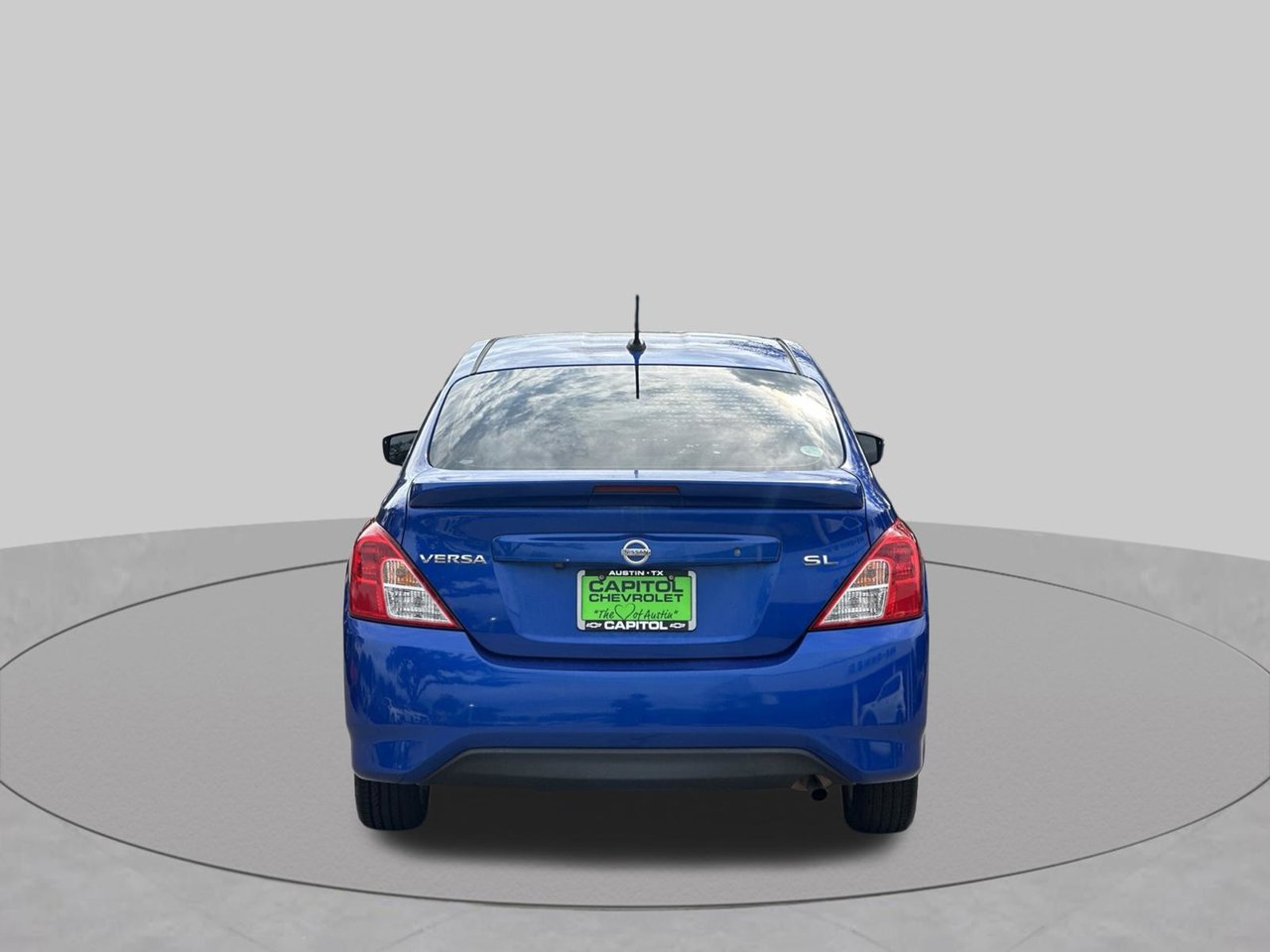 Used 2016 Nissan Versa SL Sedan