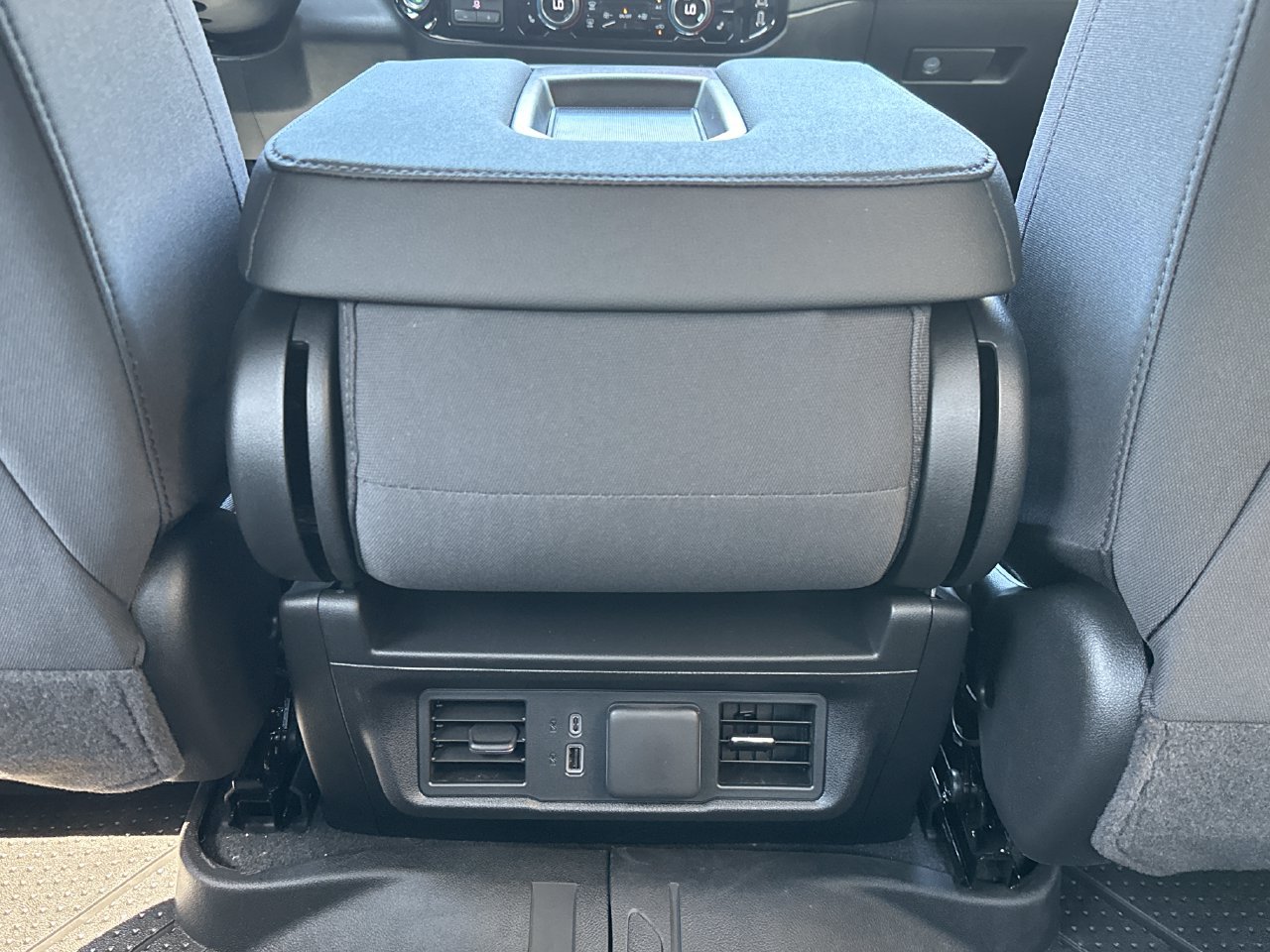 2026 Chevrolet Silverado 1500 RST - Photo 25